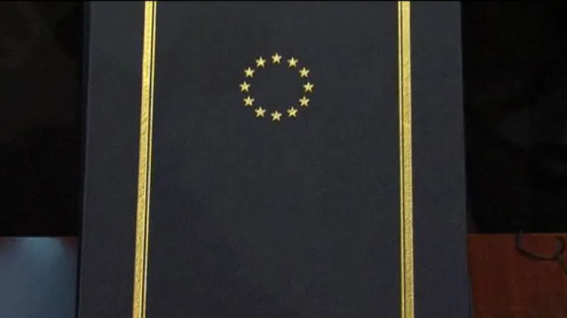 Komentář Marka Loužka a Oldřicha Dědka