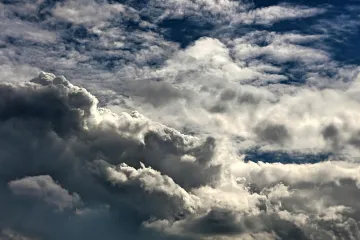 Oblačné dny se vystřídají se slunečnými