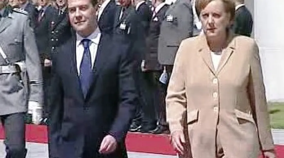 Angela Merkelová a Dmitrij Medveděv