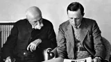 Karel Čapek (vlevo) a T. G. Masaryk