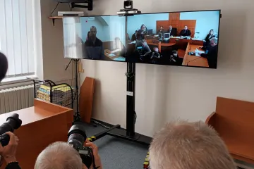 Soud propustil na podmínku dva žháře z Vítkova