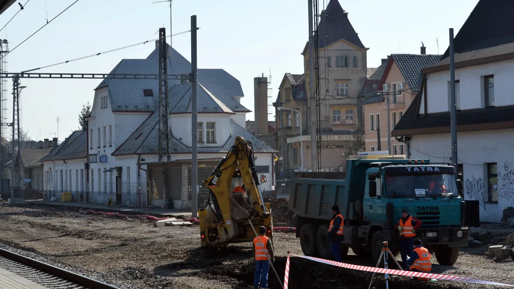 Rekonstrukce úvalského nádraží