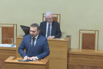 Senátoři vrátili do sněmovny zavedení předčasné penze pro záchranáře. Chtějí ji i pro podnikové hasiče