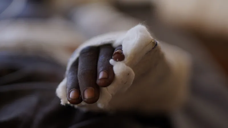 Zdravotní péče pro uprchlíky z Fáširu v Tavíle