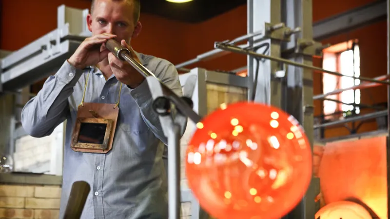 Sklárna v Lindavě u Nového Boru