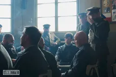 Film Amnestie pouští trailer. K vězeňské vzpouře se přidali i Depeche Mode