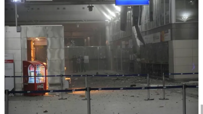 Terminál istanbulského letiště po výbuchu