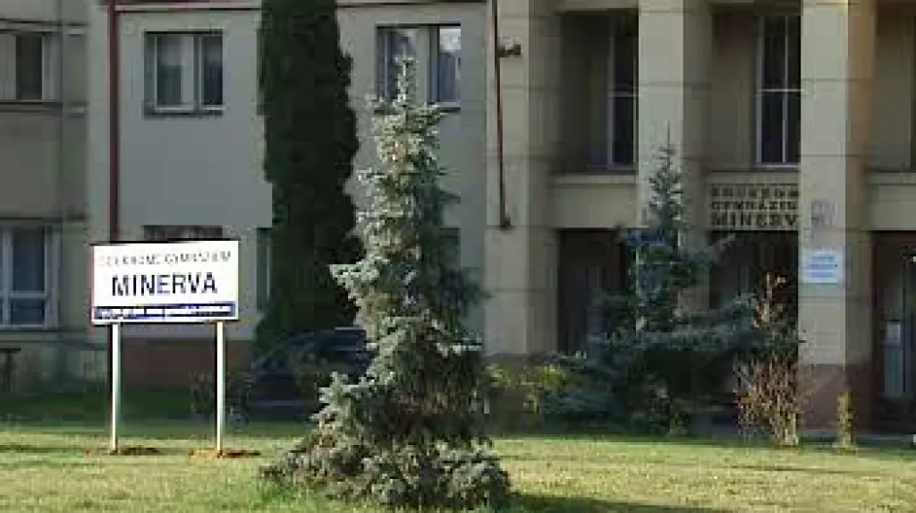 Gymnázium Minerva má zablokovaný majetek