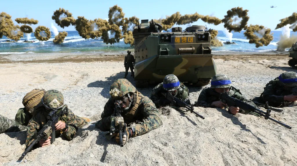 Společné cvičení amerických a jihokorejských jednotek