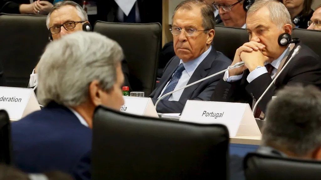 Sergej Lavrov na konferenci OBSE v Bělehradě