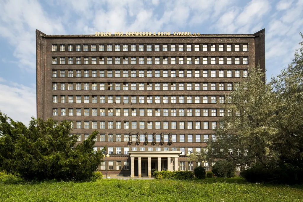 Správní budova Spolchemie v Ústí nad Labem (1929-1930)