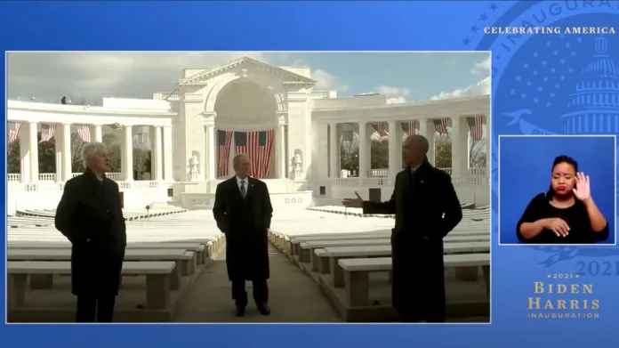 Prezidenti Bush, Clinton a Obama ve vysílání k Bidenově inauguraci