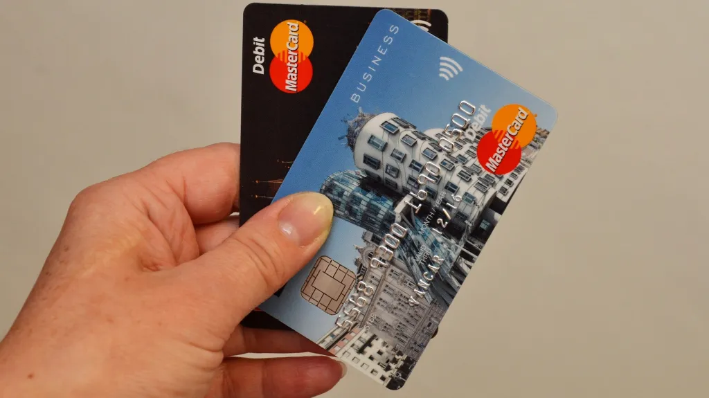 Platební karta může sloužit jako jízdenka