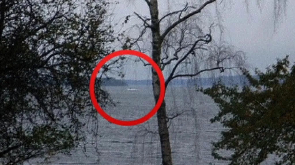 Amatérská fotografie hledané ponorky