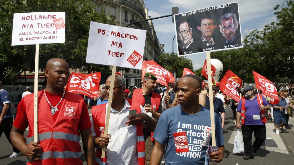 Protesty v Paříži