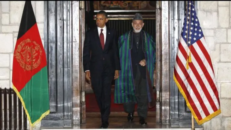 Obama nečekaně navštívil Afghánistán