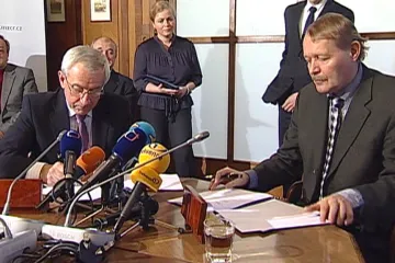 Engel zpět na scéně: Chceme slíbené peníze hned od ledna