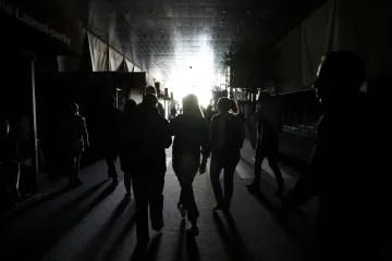 Španělsko postupně obnovuje dodávky proudu po blackoutu