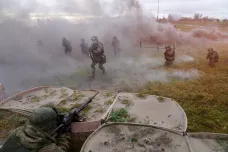 Napětí v Kaliningradské oblasti roste. Rusko spustilo vojenské cvičení a stěžuje si na litevská omezení