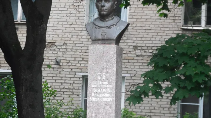 Památník Komarova