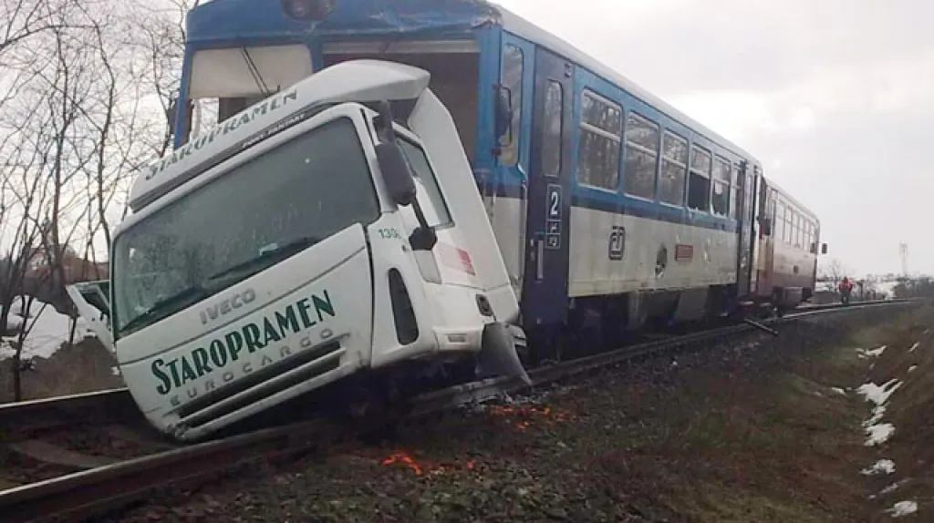 Srážka vlaku s autem