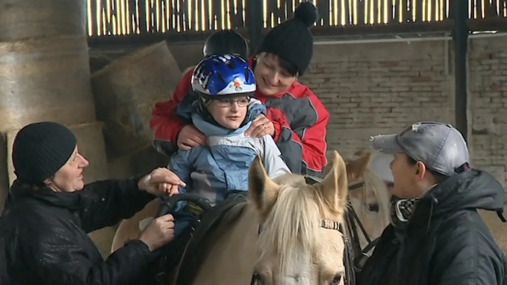 Hipoterapie je určená handicapovaným a lidem po úrazech