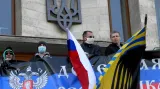 Proruští demonstranti v Doněcku