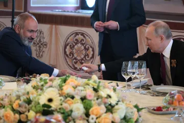 Pašinjan obrací Arménii od Ruska k Západu. „Hádejte, jaký osud ho čeká,“ zaznělo z Moskvy