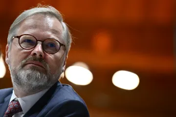 Konsolidační balíček by mohla vláda zveřejnit už v týdnu. Nejasno je ještě třeba o možném růstu daně z příjmů firem