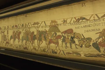 Tapiserie jako symbol anglicko-francouzských vztahů. Její první cesta za hranice povede do Británie
