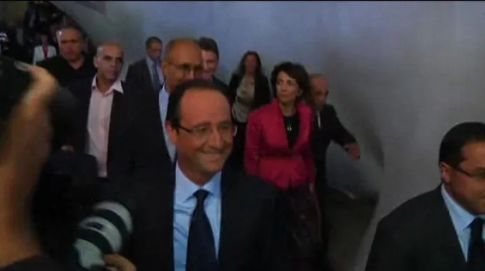 Socialisty povede v prezidentských volbách Hollande