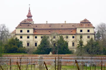 Soud osvobodil zastupitele Postoloprt. O poslanci Růžičkovi rozhodne později