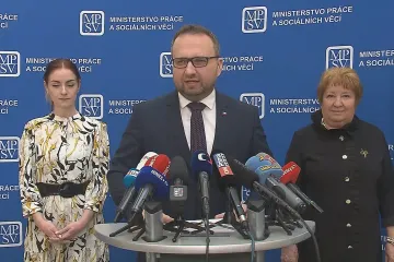 Jurečka oznámil plán změn v sociálních dávkách