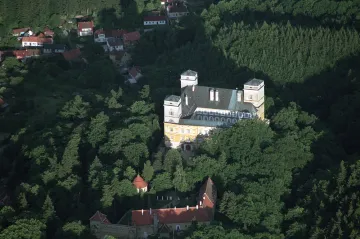 Zámek Račice hledá nového majitele. Památky ale na odbyt nejdou