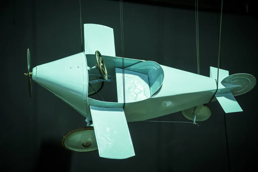 V Technickém muzeu Liberec začíná sezonní výstava Od šlapacího autíčka k formuli