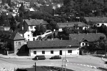 Reportéři ČT: Vesnici v centru Prahy zachraňují dobrovolníci, nyní ale rozvoj Buďánek zamrzl