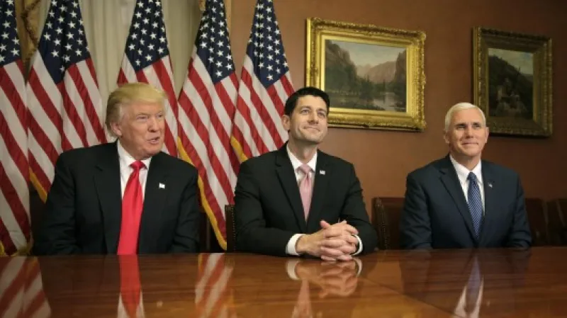 Donald Trump při setkání s Paulem Ryanem,  Autor: Joshua Roberts,  Zdroj: Reuters