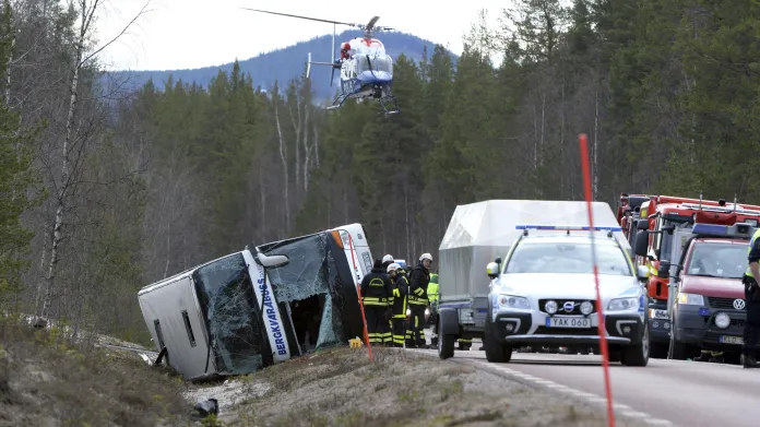 Nehoda autobusu ve Švédsku