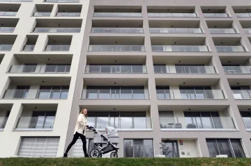 Malá družstva mají problém. Kvůli povinné změně stanov platí za notáře a právníky desetitisíce