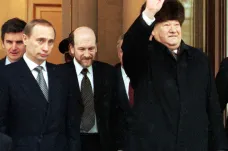 Před dvaceti lety nadělil Jelcin Rusům pod stromeček překvapení. Předal zemi Putinovi