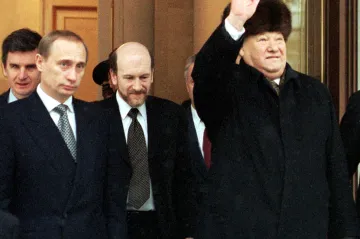 Před dvaceti lety nadělil Jelcin Rusům pod stromeček překvapení. Předal zemi Putinovi