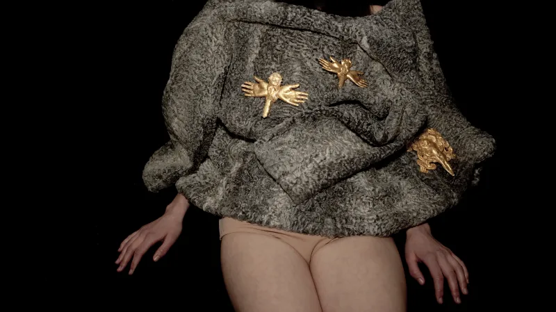 Šperk roku: Helena Lukášová / šperky pro kolekci A/W 2015 You Are What You Wish For (Denisa Nová)