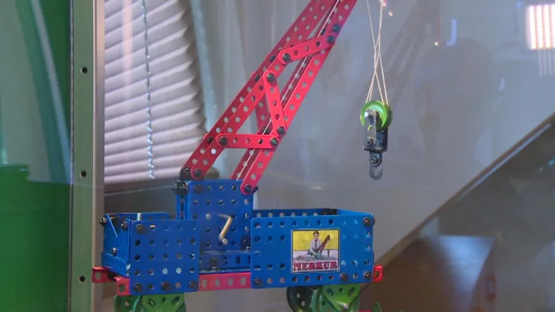 Železniční jeřáb - předloha poštovní známky