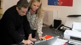 Nicolas Sarkozy při elektronické volbě předsedy UMP