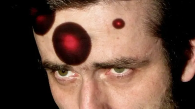 Vlna (Next Wave) - Roman Zach