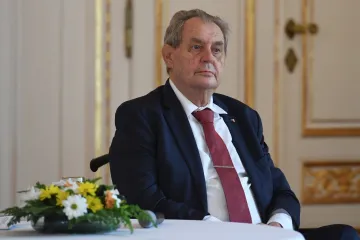 Policie podruhé odložila případ prezidentské milosti pro podnikatele Podroužka