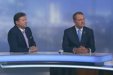 Konfrontace do sněmovny patří, stejně jako domluva, shodli se místopředsedové ANO a SPD