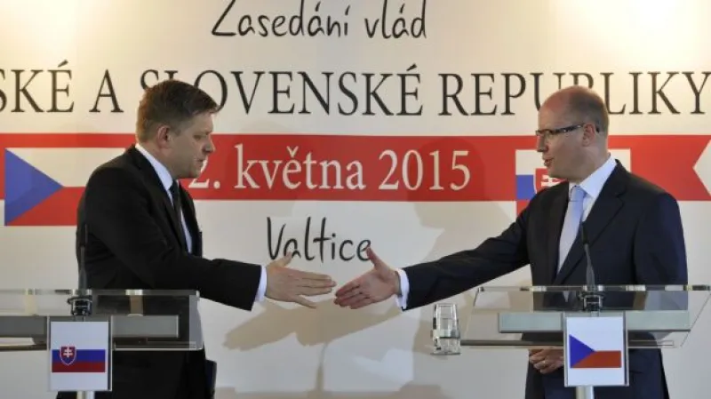 Události: Doprava mezi Českem a Slovenskem se prý zlepší