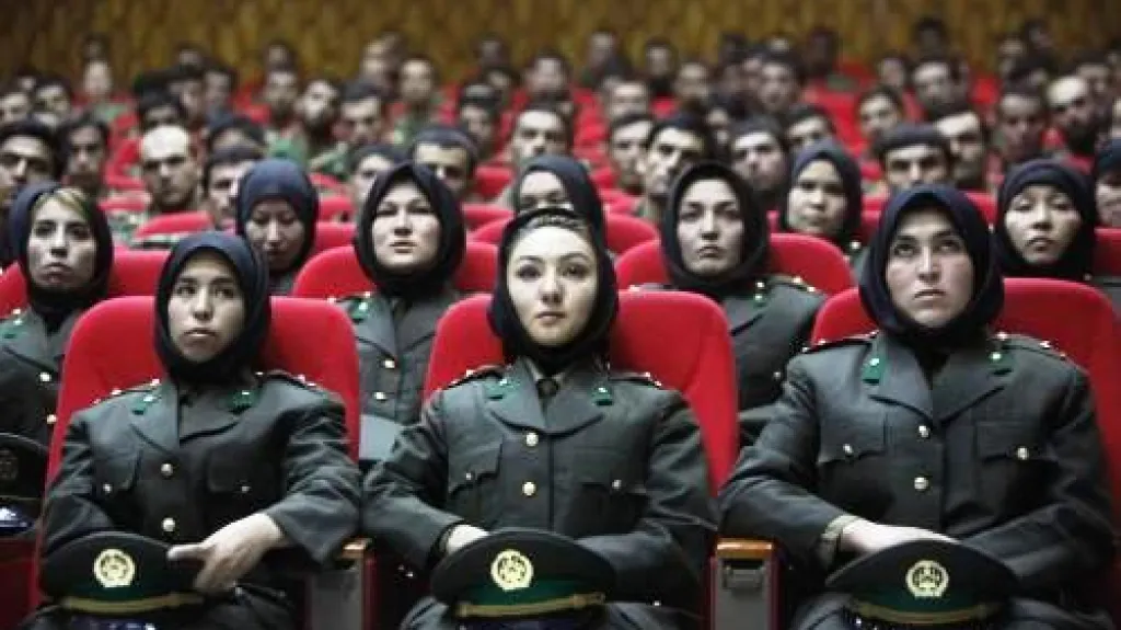 Důstojnice afghánské armády