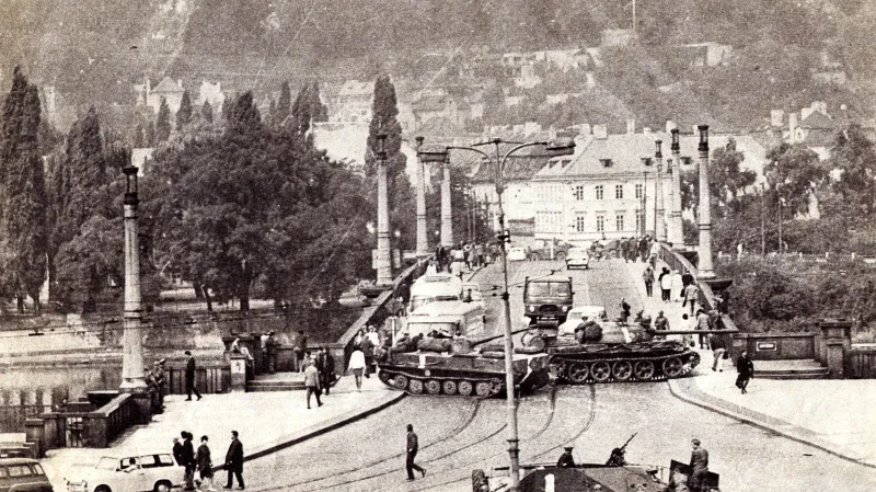 Sovětské tanky v Praze v srpnu 1968